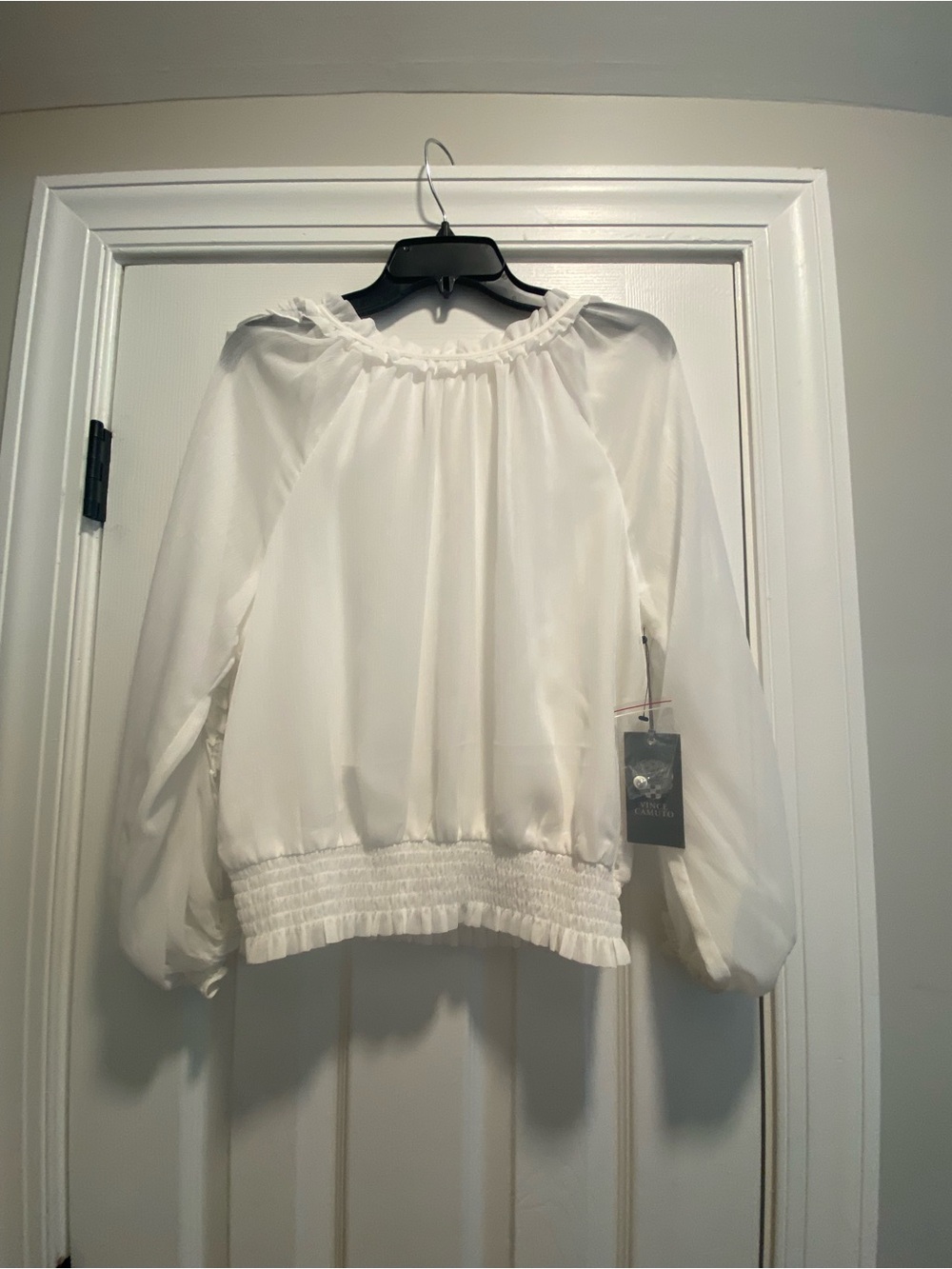 Vince Camuto White Balloon-Sleeve Peasant Blouse
